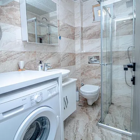 New 1 Bdr Apt In The Best Location 250m.from Beach *